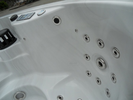 Гидромассажный бассейн Sunrans SR873 Гидромассажный бассейн Sunrans SR873